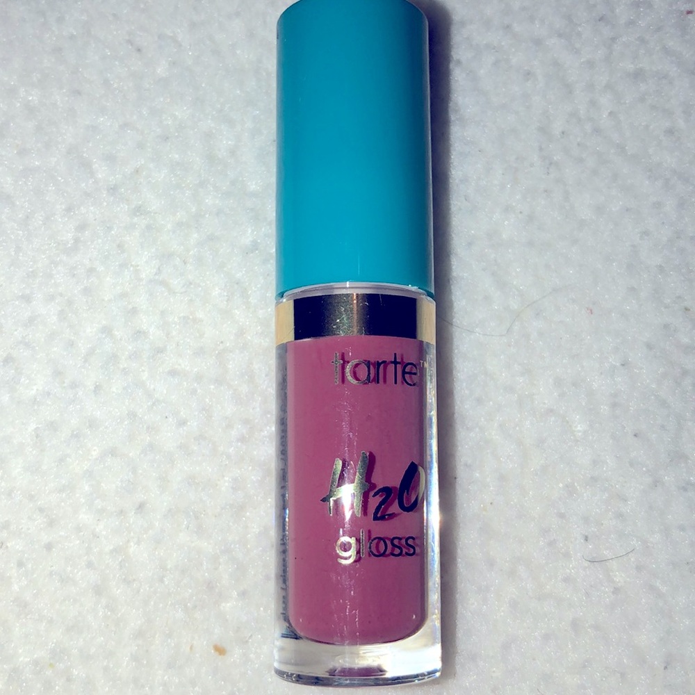 5/30$ SALE New Tarte H2O gloss lipstick/ sail away